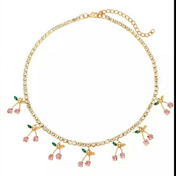 Jewelry - Crystal pinkcherry choker with crystal gold chain